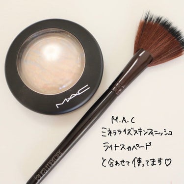 ローラ メルシエ ファンパウダー ブラシのクチコミ「.

昨日の投稿とセットですが✨

@lauramercier のファンパウダーブラシが優秀す.....」（3枚目）