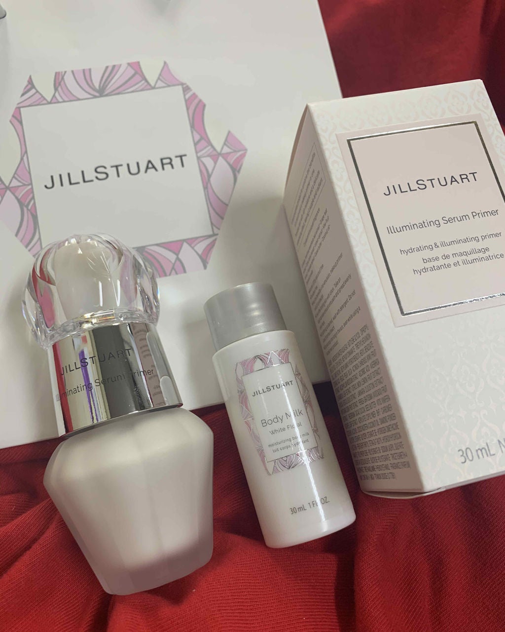 ジルスチュアート イルミネイティング セラムプライマー/JILL STUART/化粧下地を使ったクチコミ(1枚目)