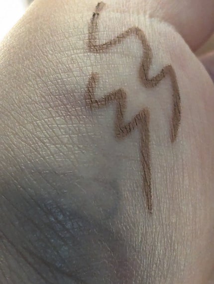 クリーミータッチライナー/キャンメイク/ジェルアイライナーを使ったクチコミ(5枚目)