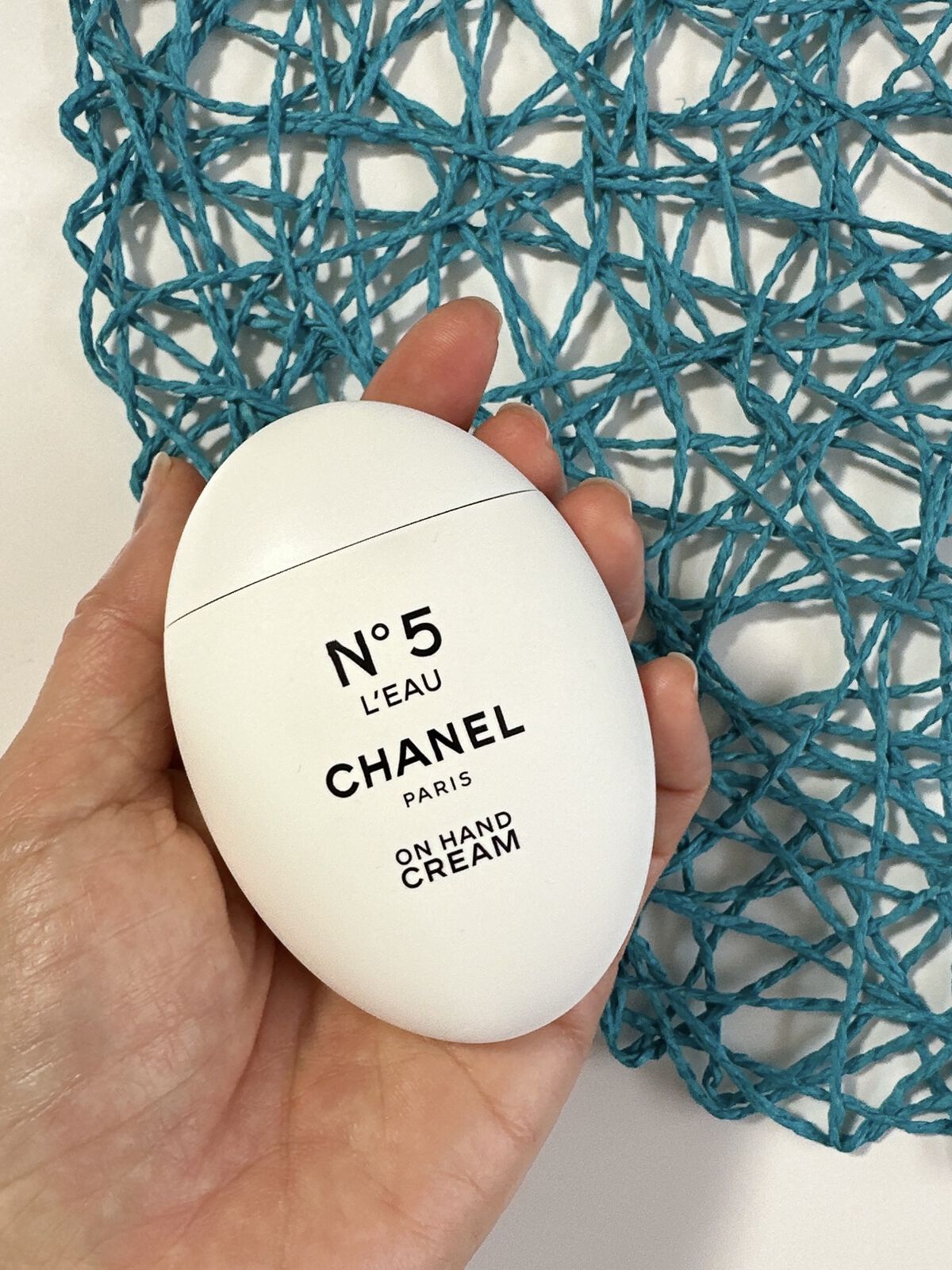 CHANEL ローハンドクリーム　新品未開封