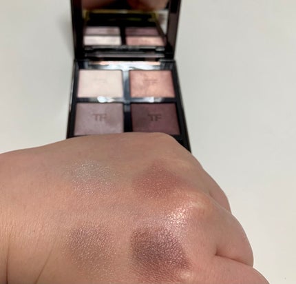 アイ カラー クォード/TOM FORD BEAUTY/アイシャドウパレットを使ったクチコミ(2枚目)
