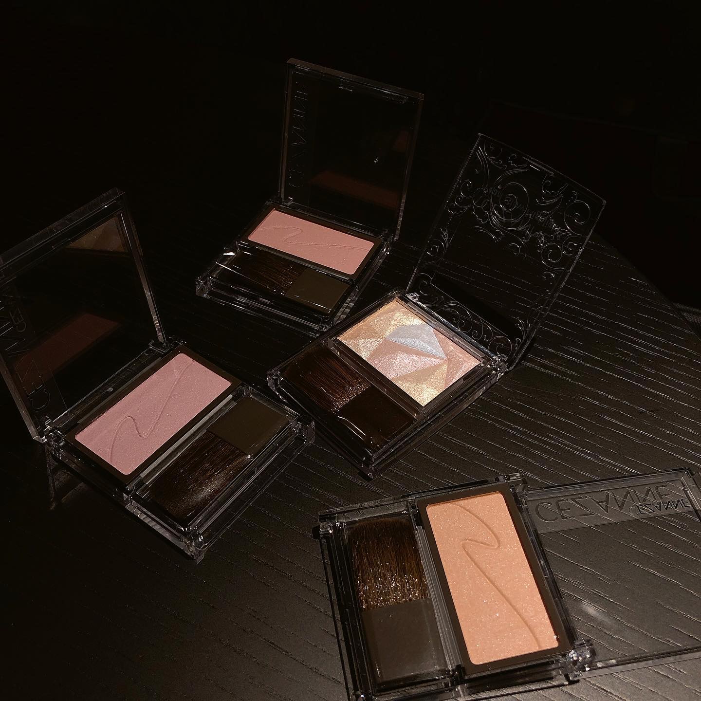 チークブラッシュ/CEZANNE/パウダーチークを使ったクチコミ（1枚目）