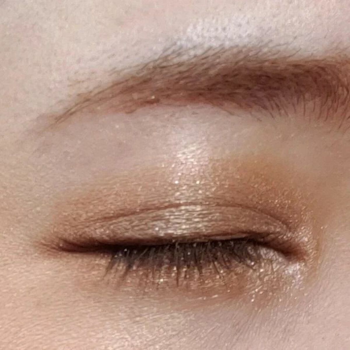 ダズルシャドウ/M・A・C/単色アイシャドウを使ったクチコミ（2枚目）