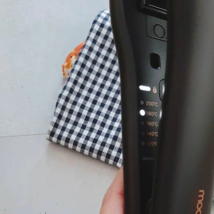 プリヴィレージュ シルクミラーストレート MHS-2410/mod's hair/ストレートアイロンを使ったクチコミ(4枚目)