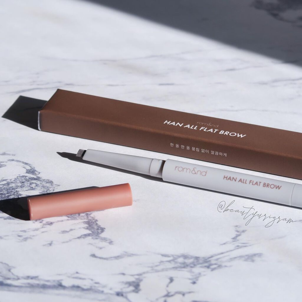 ハンオールフラットブロウ W2 マイルドウッディ/rom&nd/アイブロウペンシルを使ったクチコミ（1枚目）