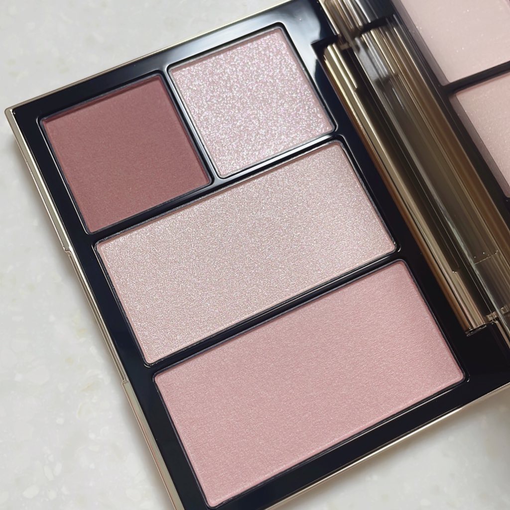 フェイス スタイリスト 04 Layered Of Romance/SNIDEL BEAUTY/アイシャドウパレットを使ったクチコミ（1枚目）