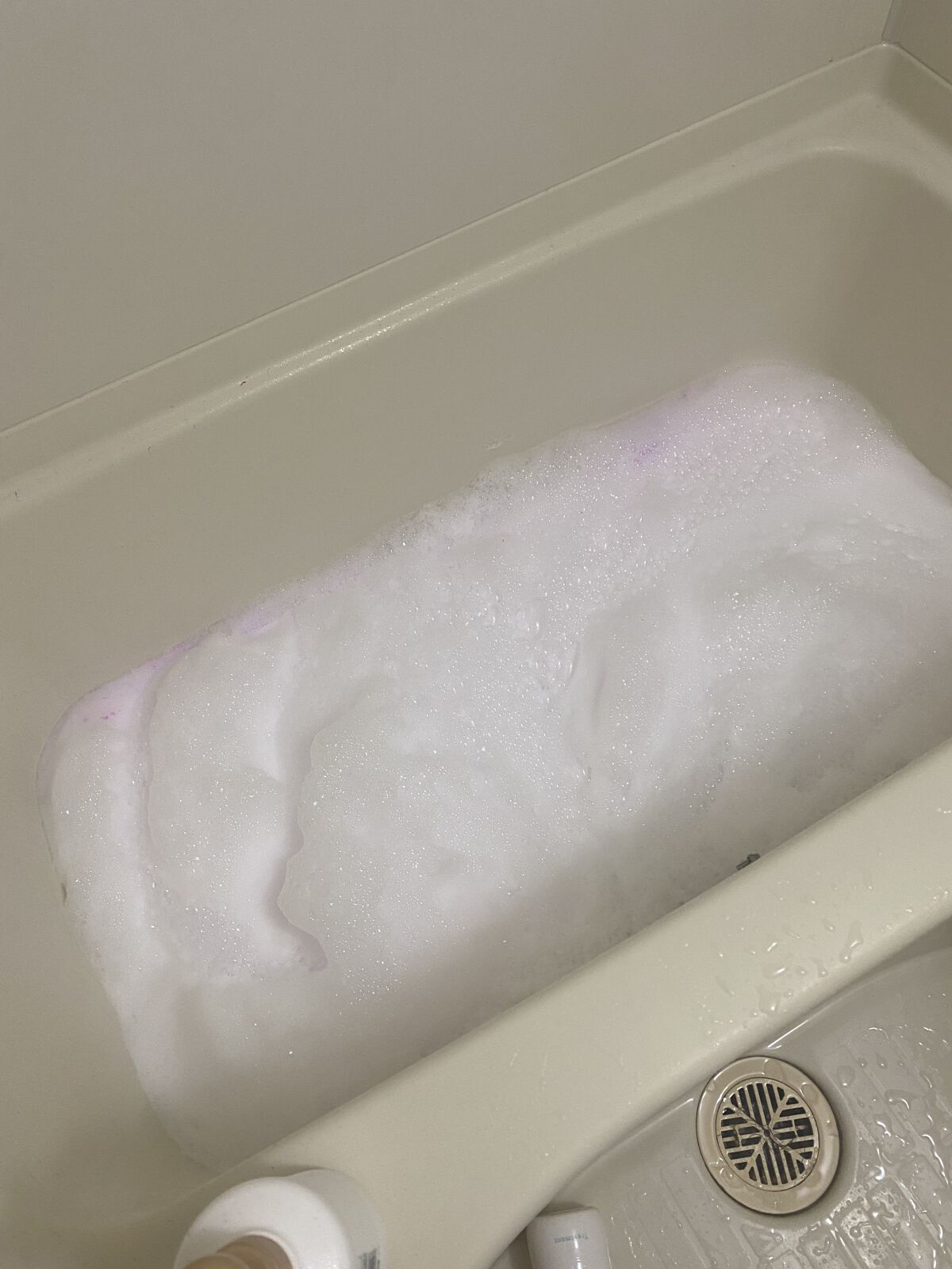 贅沢泡とろ 入浴料 スリーピングアロマの香り/お湯物語/保湿系入浴剤を使ったクチコミ（2枚目）