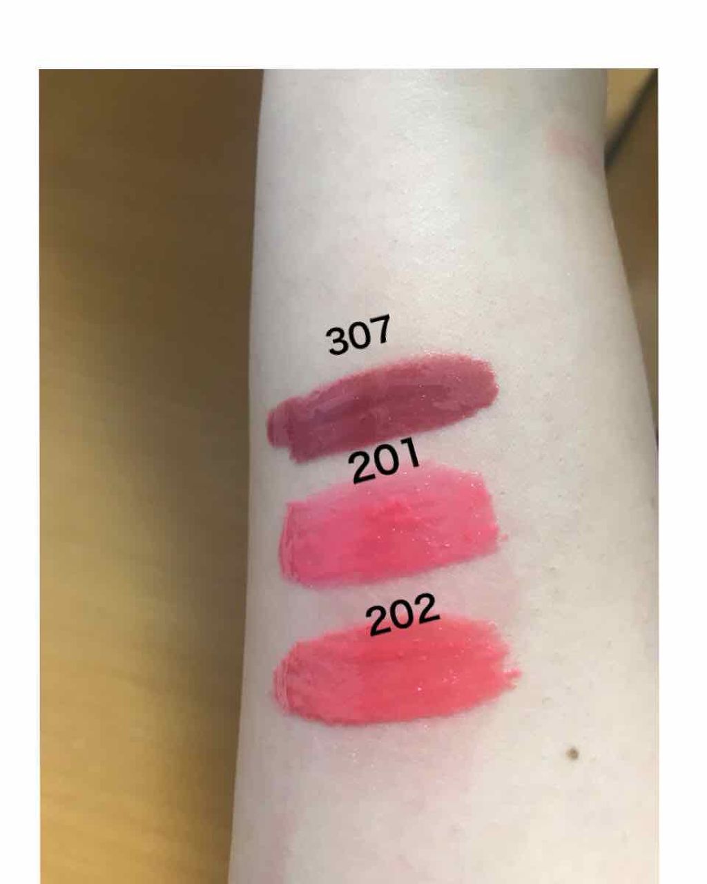 カラーリッシュ エクストラルージュ/ロレアル パリ/口紅を使ったクチコミ(3枚目)