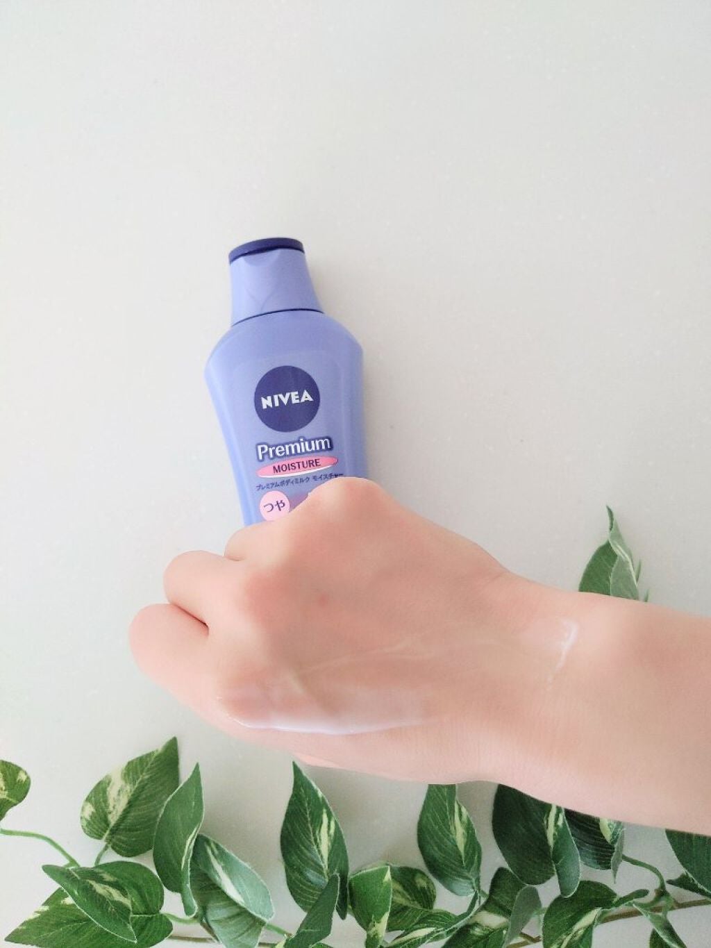 ニベア プレミアムボディミルク モイスチャー/ニベア/ボディミルクを使ったクチコミ(4枚目)
