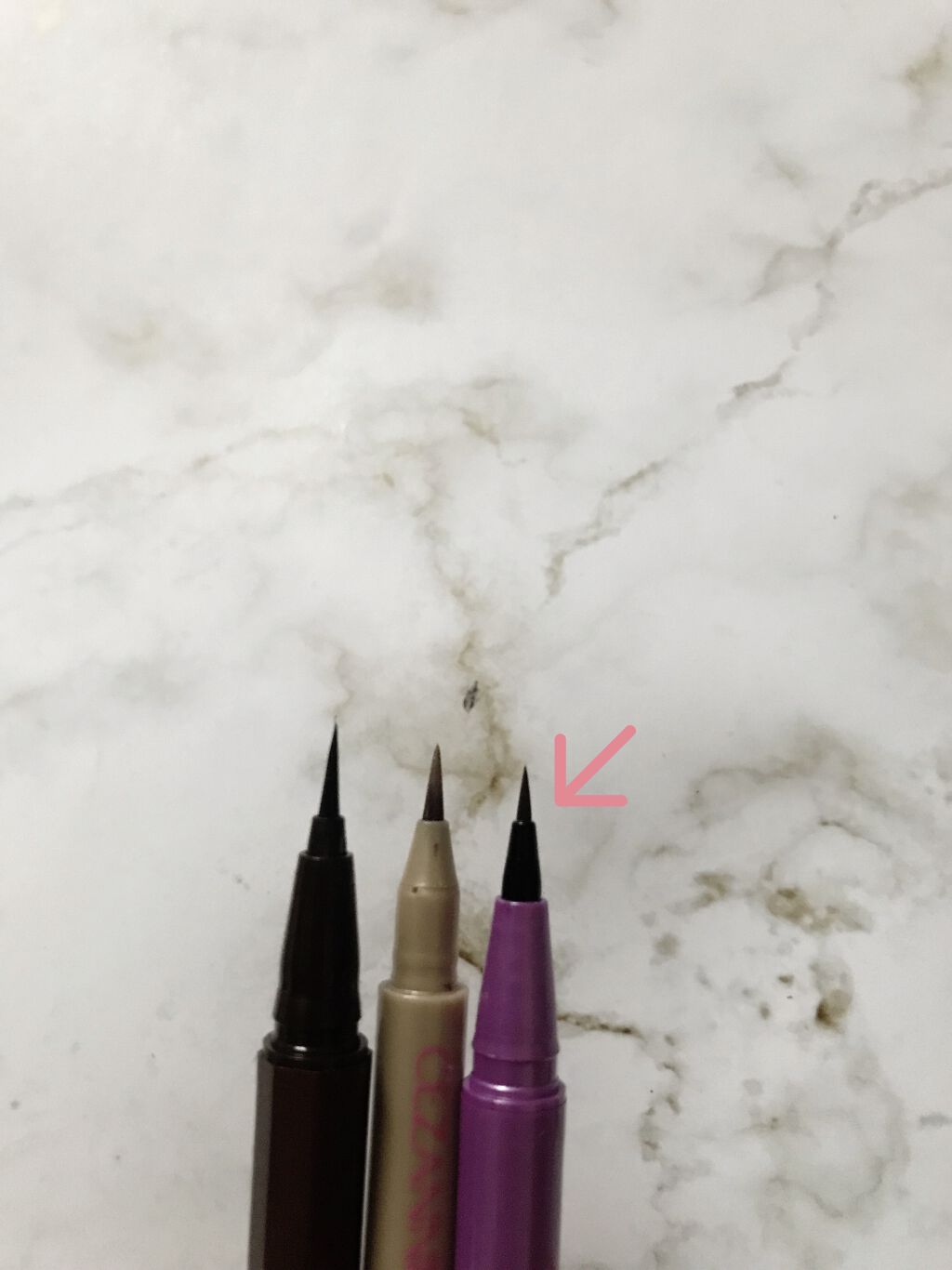 「密着アイライナー」ショート筆リキッド/デジャヴュ/リキッドアイライナーを使ったクチコミ（2枚目）