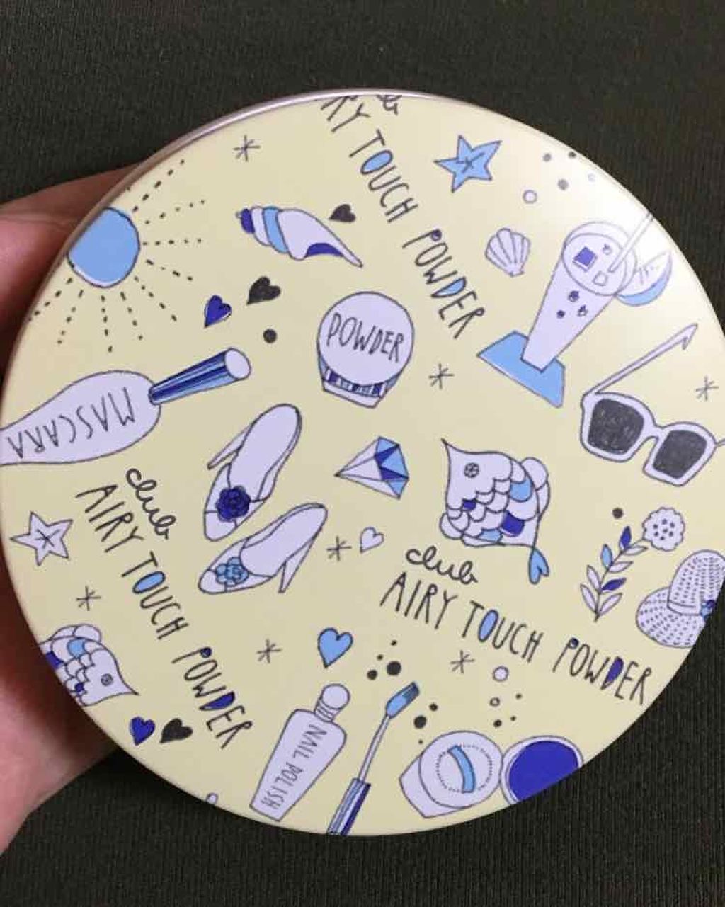 エアリータッチパウダー/クラブ/プレストパウダーを使ったクチコミ（1枚目）