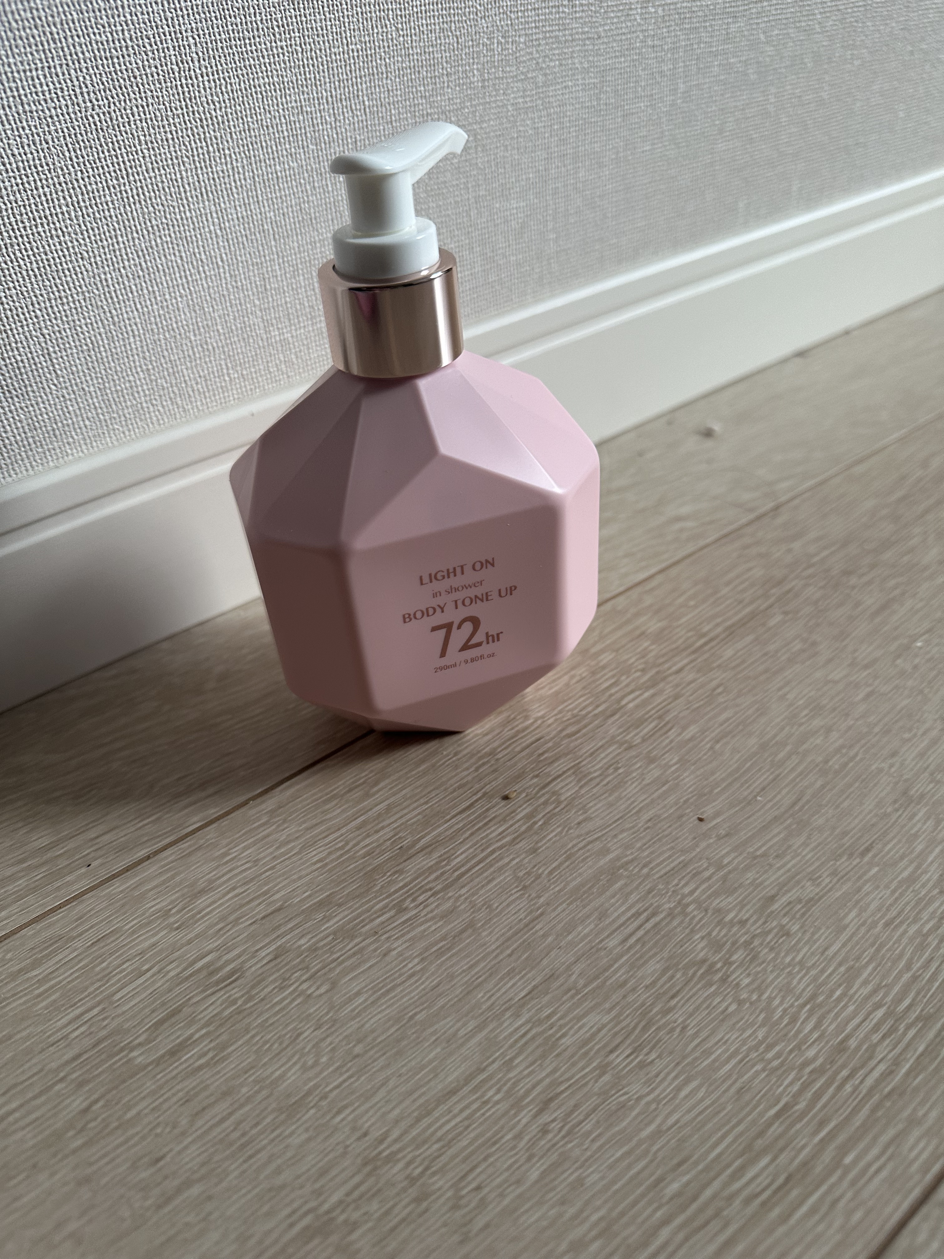 ライトオンインシャワー ボディトーンアップ/BOM/ボディソープを使ったクチコミ（1枚目）