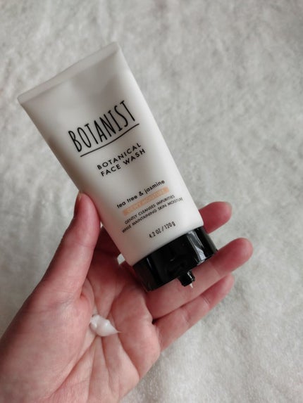 ボタニカルフェイスウォッシュ デューイーモイスチャー/BOTANIST/洗顔フォームを使ったクチコミ(2枚目)