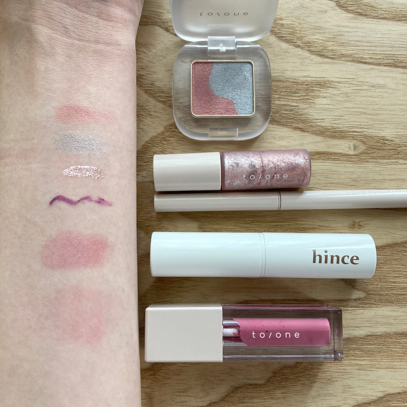 ペタル フロート アイシャドウ/to/one/アイシャドウパレットを使ったクチコミ(3枚目)