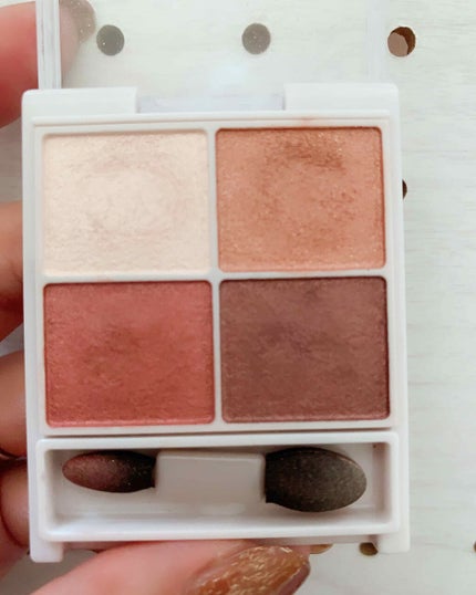 シルキースフレアイズ/キャンメイク/アイシャドウパレットを使ったクチコミ(4枚目)