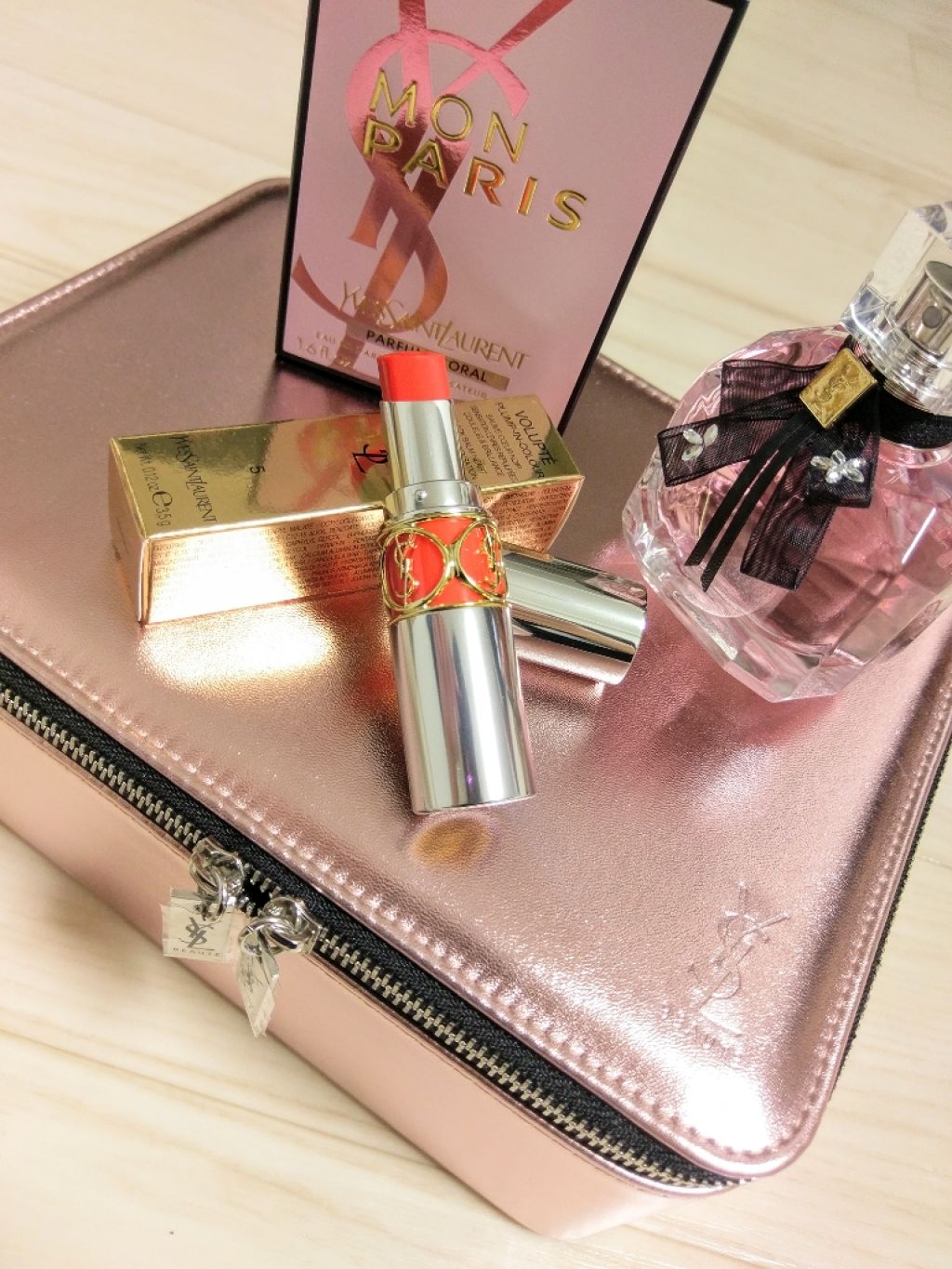 ヴォリュプテ プランプインカラー/YVES SAINT LAURENT BEAUTE/口紅を使ったクチコミ(1枚目)