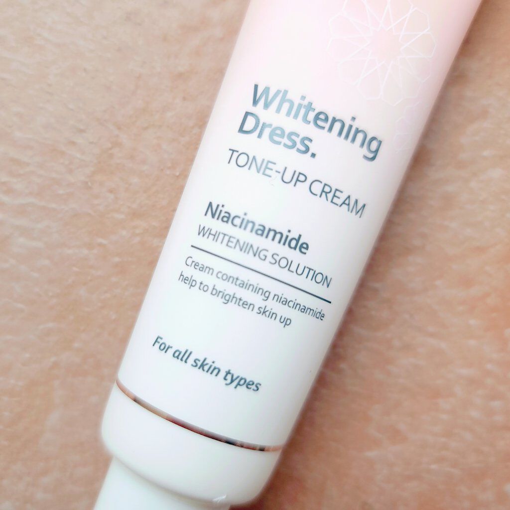 ホワイトニングドレストーンアップクリーム/COSNORI/化粧下地を使ったクチコミ（3枚目）