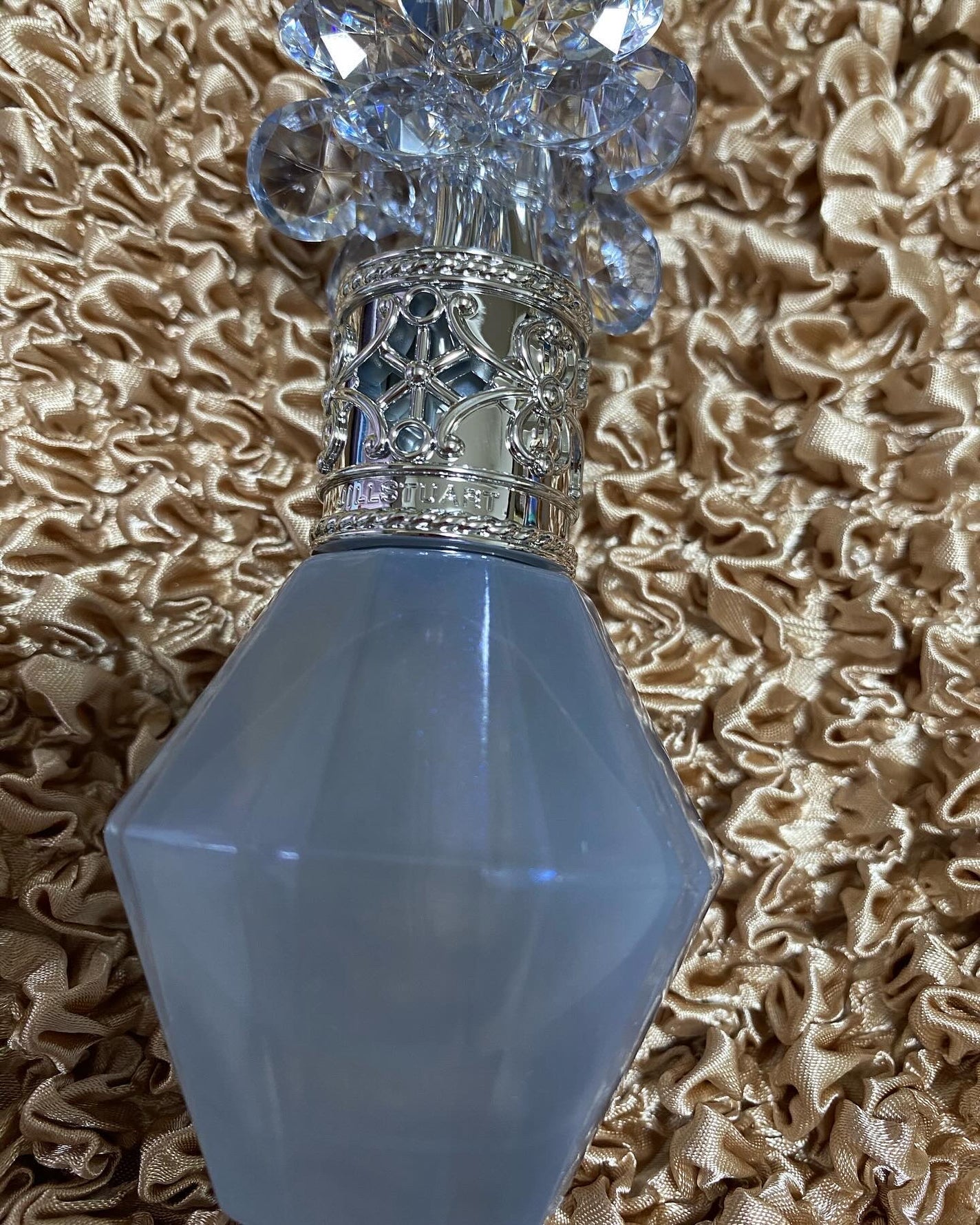 クリスタルブルーム サムシングピュアブルー セント パフュームド ヘアミスト/JILL STUART/ヘアミストを使ったクチコミ(2枚目)