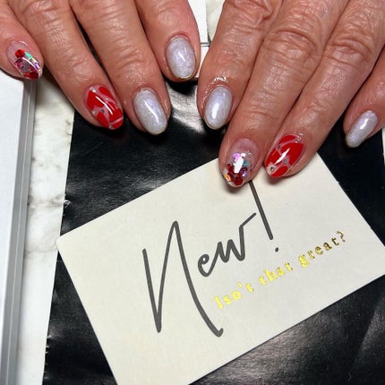 cst on LIPS 「#バレンタイン#❤️#valentinenails💅#ネイル好..」(2枚目)