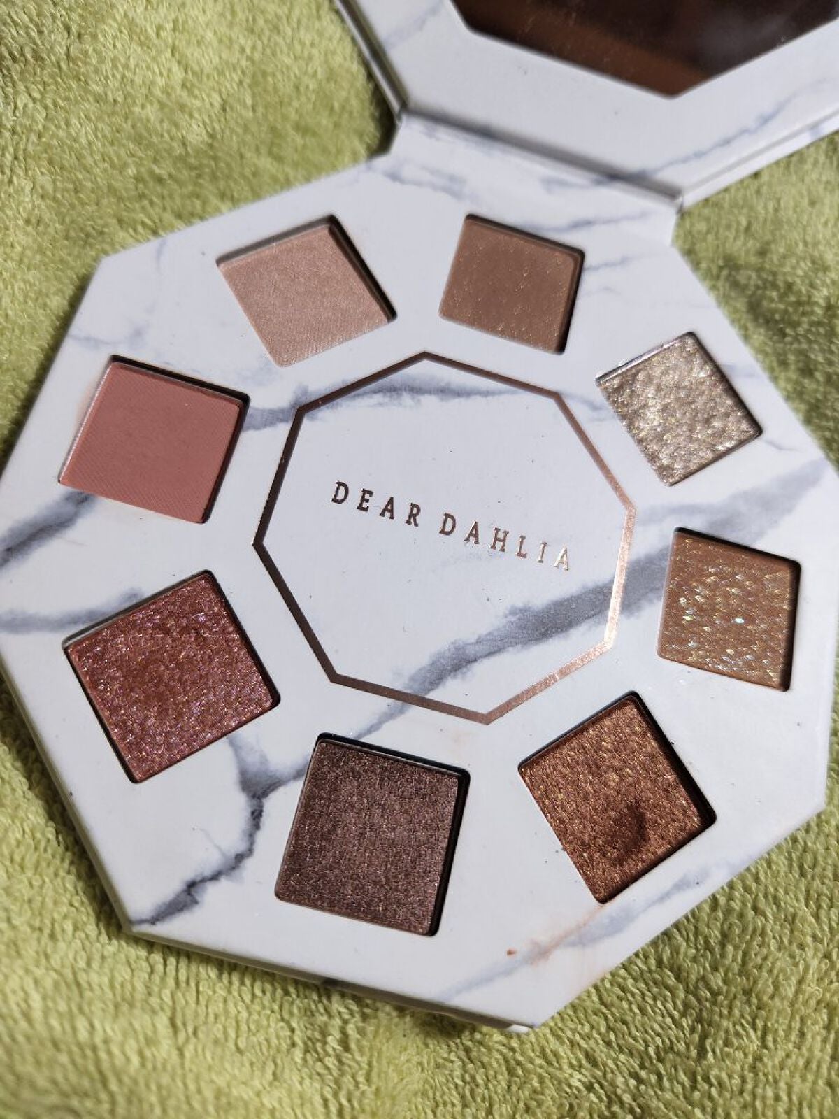 タイムレスブルームコレクションパレット 2021/DEAR DAHLIA/アイシャドウパレットを使ったクチコミ(2枚目)