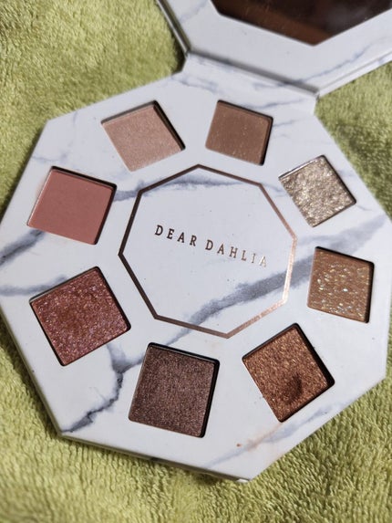 タイムレスブルームコレクションパレット 2021/DEAR DAHLIA/アイシャドウパレットを使ったクチコミ(2枚目)