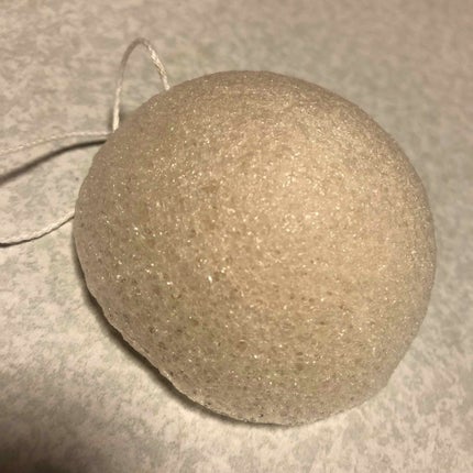 天然こんにゃくパフ/DAISO/その他スキンケアグッズを使ったクチコミ(2枚目)