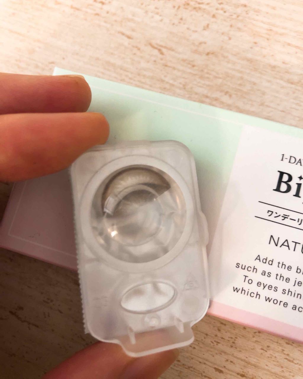 ワンデーリフレアビジューブラウン1/Refrear/ワンデー(1DAY)カラコンを使ったクチコミ(2枚目)