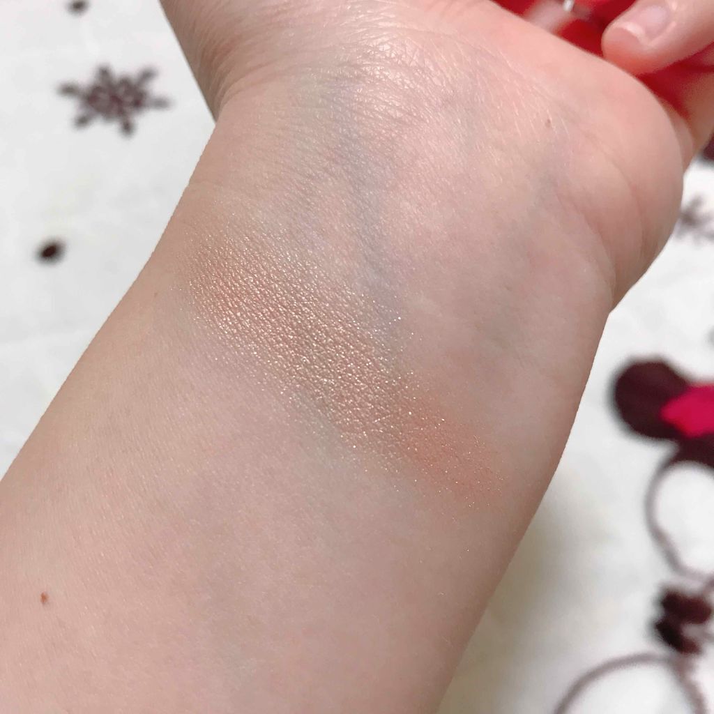 ブライトアップアイシャドウ/media/単色アイシャドウを使ったクチコミ（2枚目）