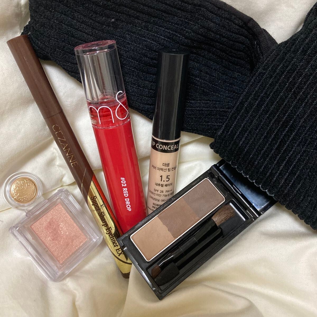 蘭 on LIPS 「現役SJKのポーチの中身_苺鈴様の素敵なコラボ企画に参加させて..」(2枚目)