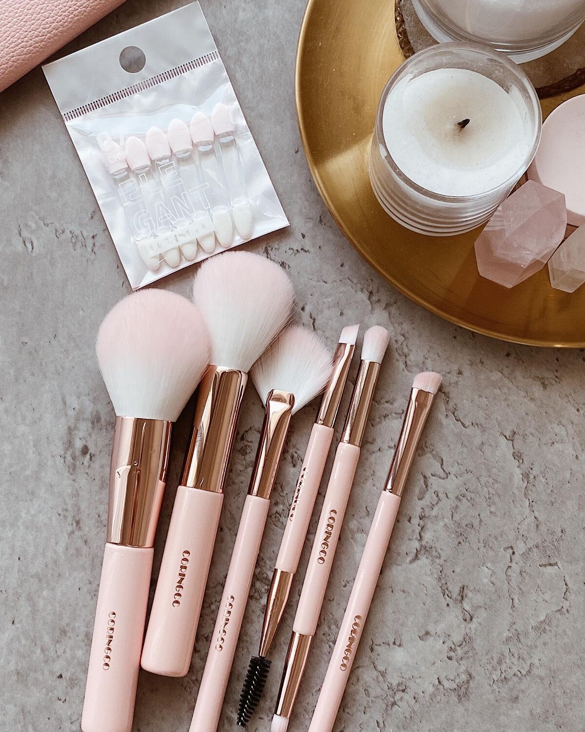 エレガントスウィートピンクブラシ 01 パウダーブラシ/CORINGCO/メイクブラシを使ったクチコミ(1枚目)