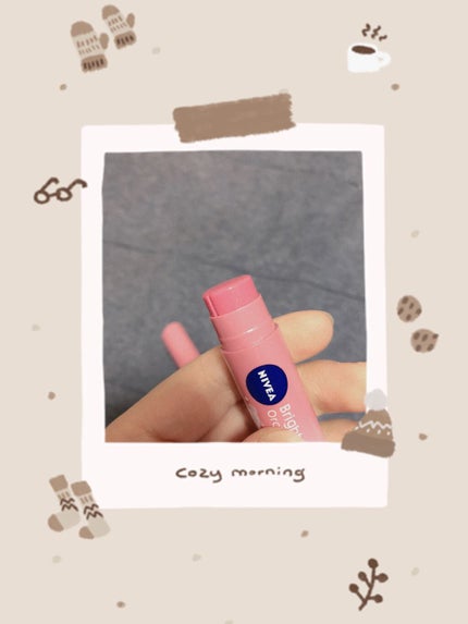 モイストピュアカラーリップ/ニベア/リップクリームを使ったクチコミ(2枚目)