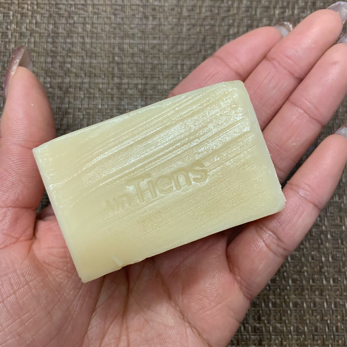 手作り洗顔石鹸 アンティアン クイーン オブ ソープ 「ラベンダーハニー」/アンティアン/洗顔石鹸を使ったクチコミ(3枚目)