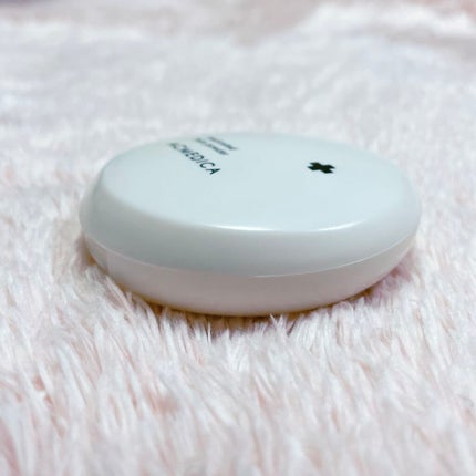 アクメディカ 薬用 フェイスパウダー クリア N/ナリスアップ/プレストパウダーを使ったクチコミ(4枚目)