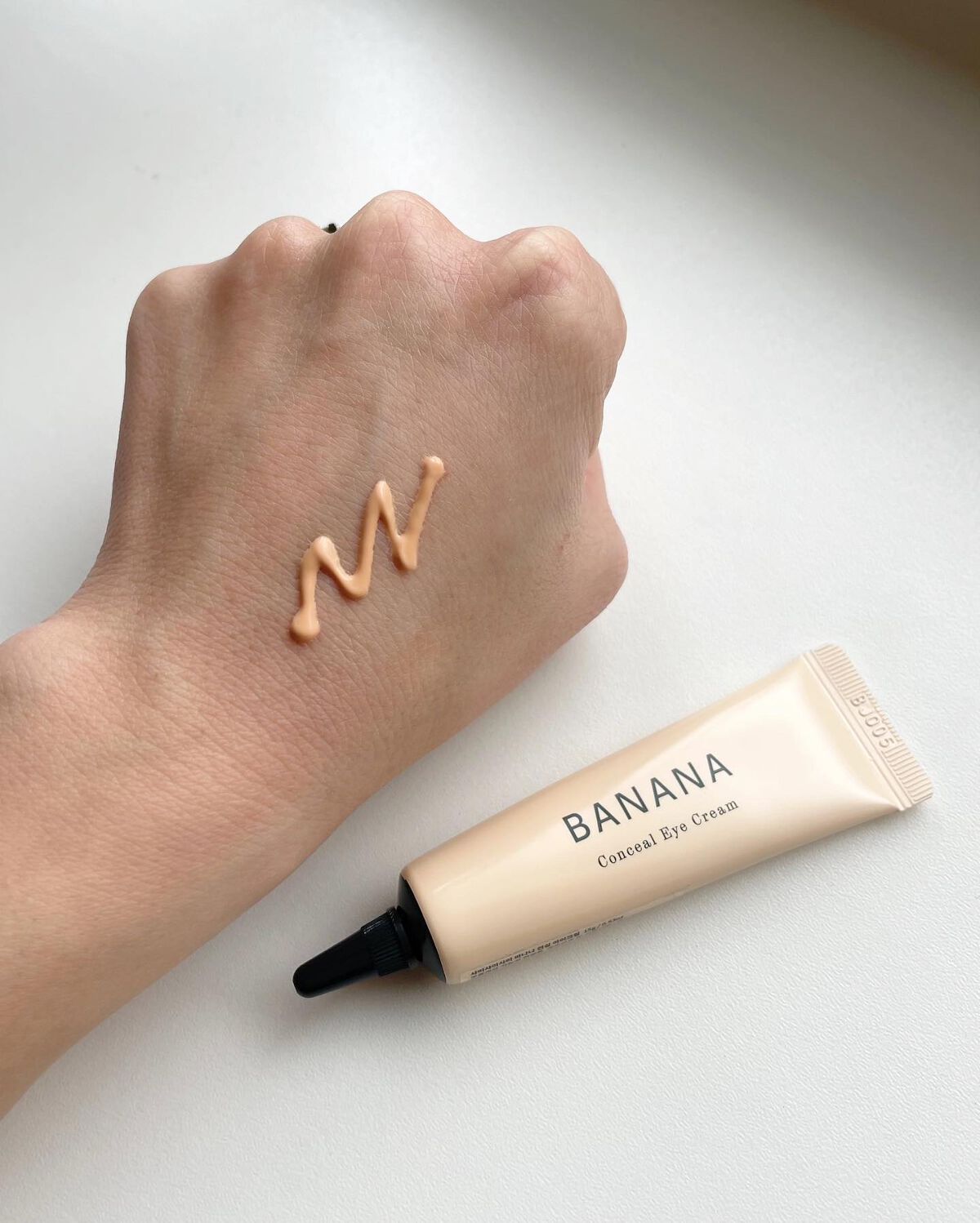 バナナ コンシールアイクリーム/shaishaishai/アイケア・アイクリームを使ったクチコミ(1枚目)
