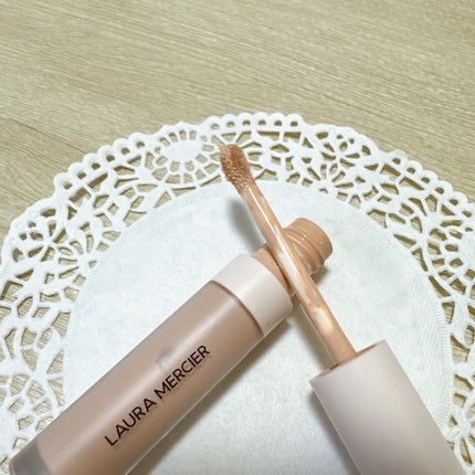 リアル フローレス ウェイトレス パーフェクティング コンシーラー/ローラ メルシエ/リキッドコンシーラーを使ったクチコミ(4枚目)