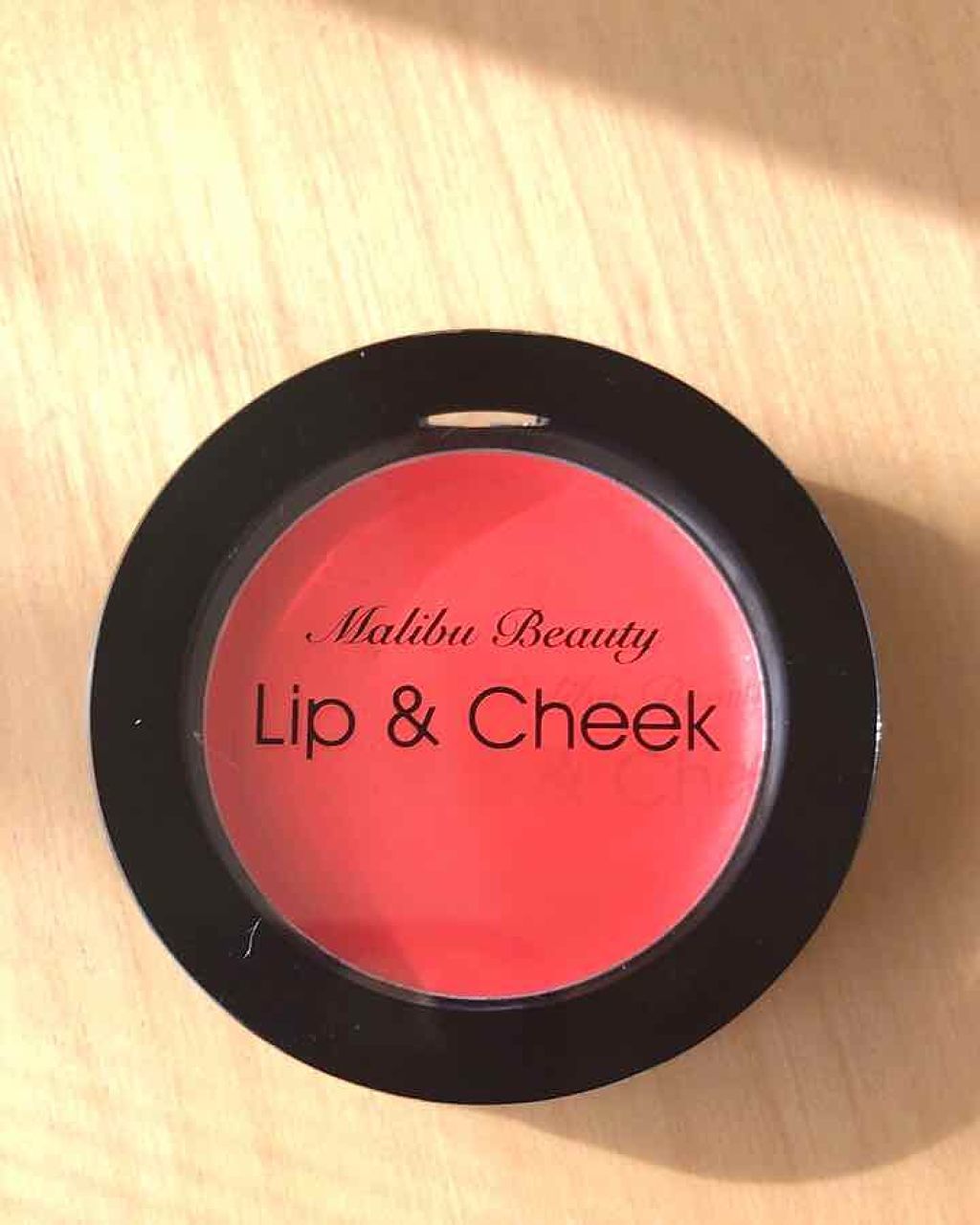 マリブビューティー リップ&チーク/DAISO/パウダーチークを使ったクチコミ（1枚目）