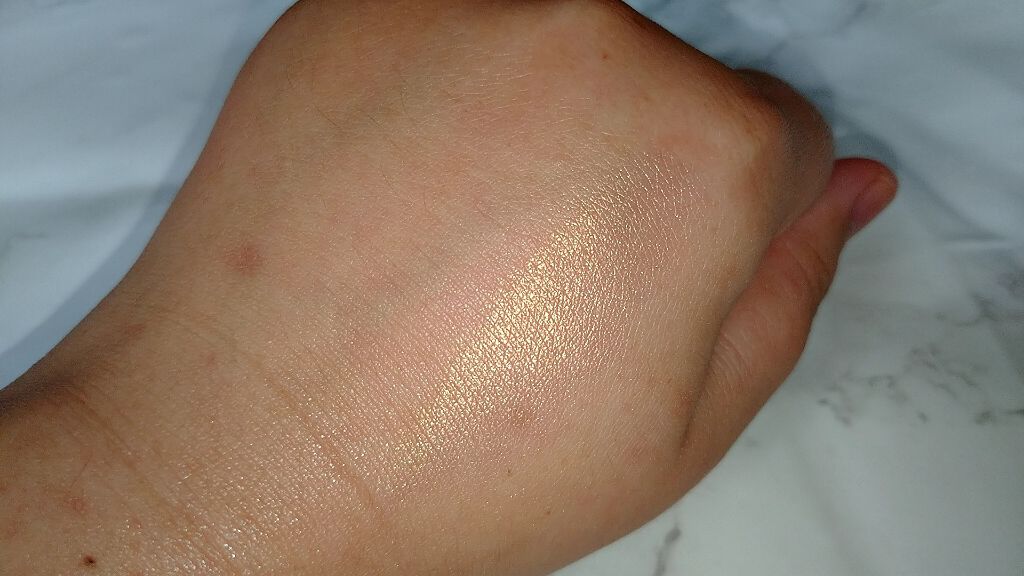 シャドーカスタマイズ/MAJOLICA MAJORCA/単色アイシャドウを使ったクチコミ(3枚目)