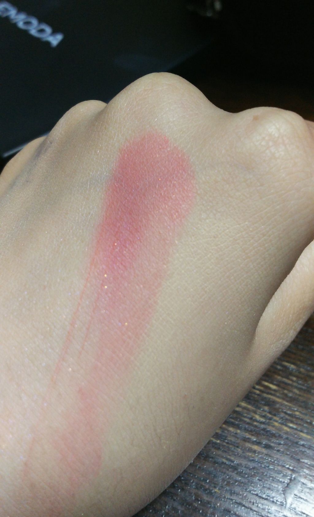 パウダー ブラッシュ ファルド ア ジューズ/NYX Professional Makeup/パウダーチークを使ったクチコミ（2枚目）