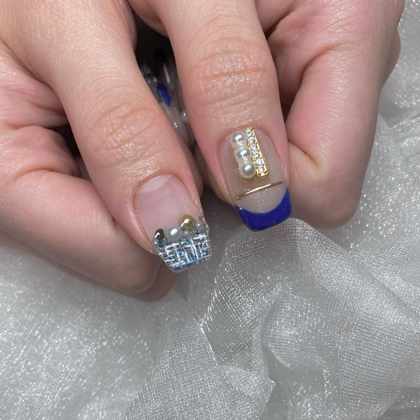 kanna on LIPS 「・・・NavyFrench×Tweed💙💍✨ゴールドミラーのラ..」(3枚目)