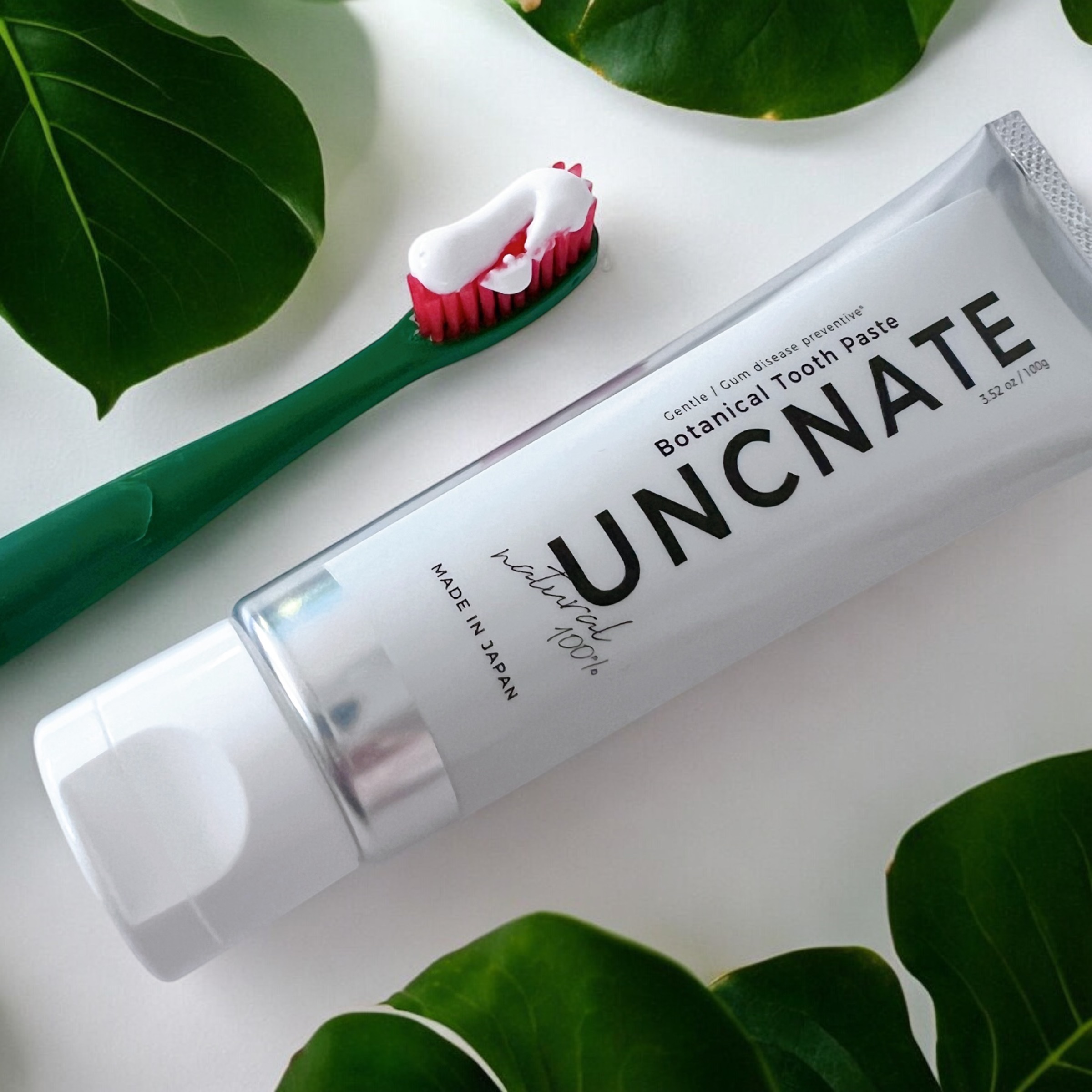 UNCNATE 薬用ボタニカルトゥースペーストのクチコミ「UNCNATE
薬用ボタニカルトゥースペースト



口に入れるものだからこそ
ナチュラルなも.....」（2枚目）