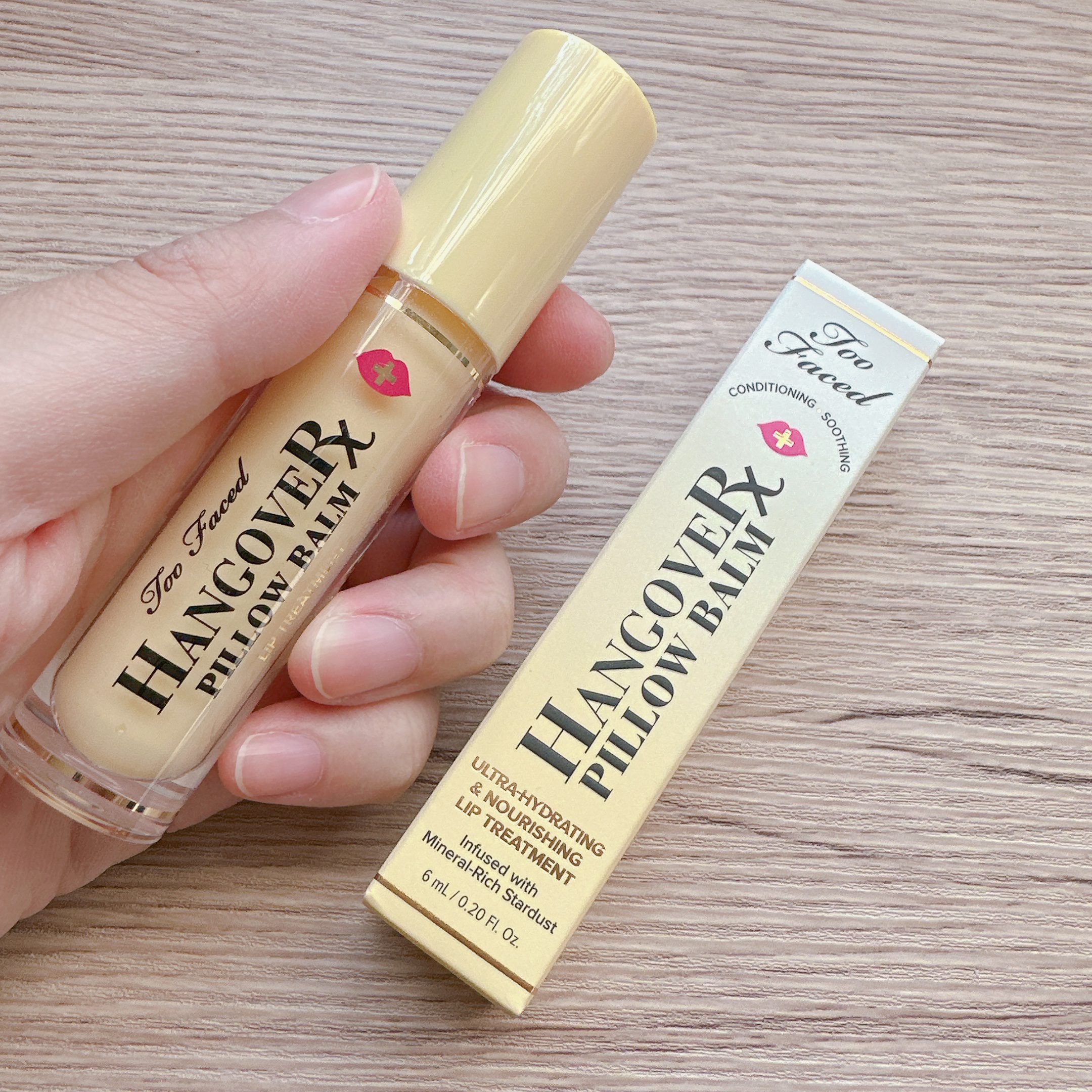 ～トゥー フェイスド ハングオーバー～ ピロー バーム リップ トリートメント/Too Faced/リップ美容液を使ったクチコミ（1枚目）