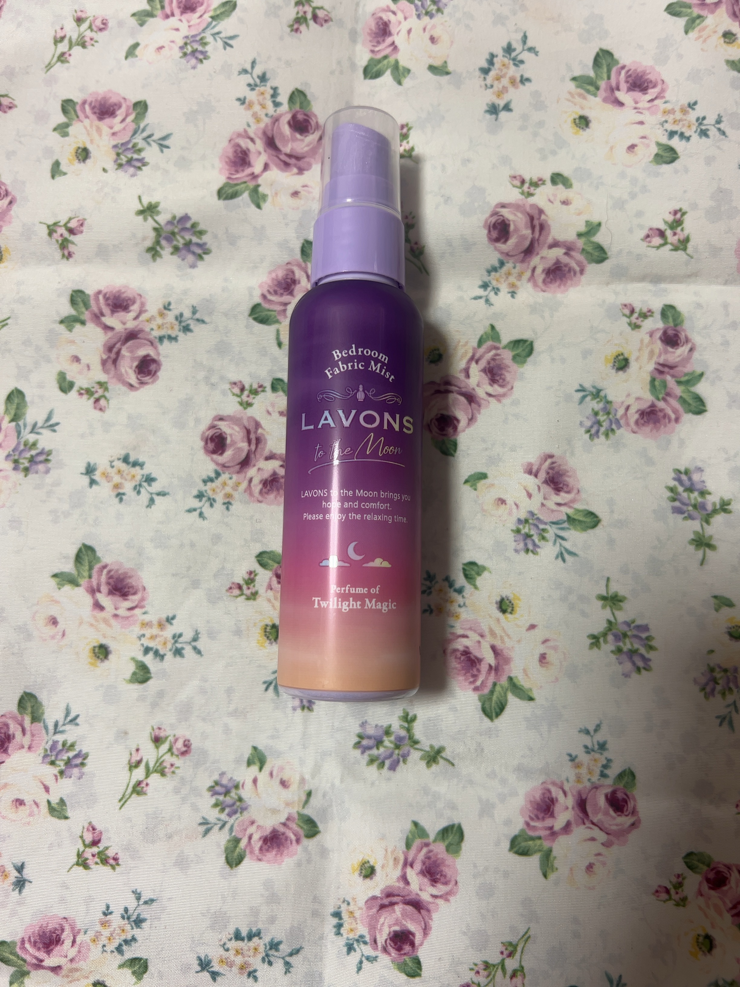 トゥザムーン ベッドルーム＆ファブリックミスト ノクターナルブルーの香り/ラボン/ファブリックミストを使ったクチコミ（2枚目）