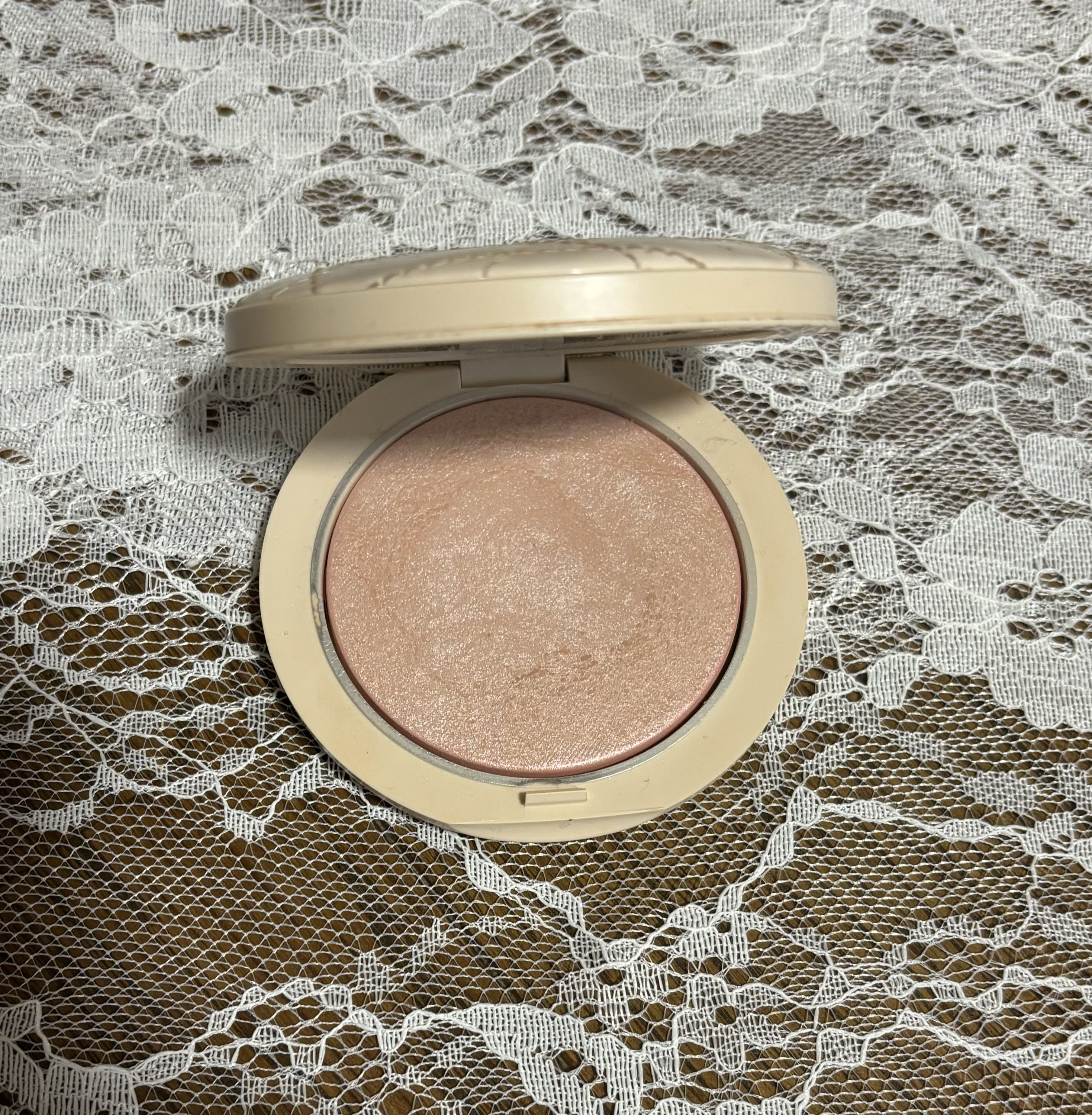 ディオールスキン フォーエヴァー クチュール ルミナイザー/Dior/プレストパウダーを使ったクチコミ（1枚目）