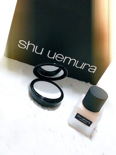 ステージ パフォーマー インビジブル パウダー/shu uemura/プレストパウダーを使ったクチコミ（1枚目）