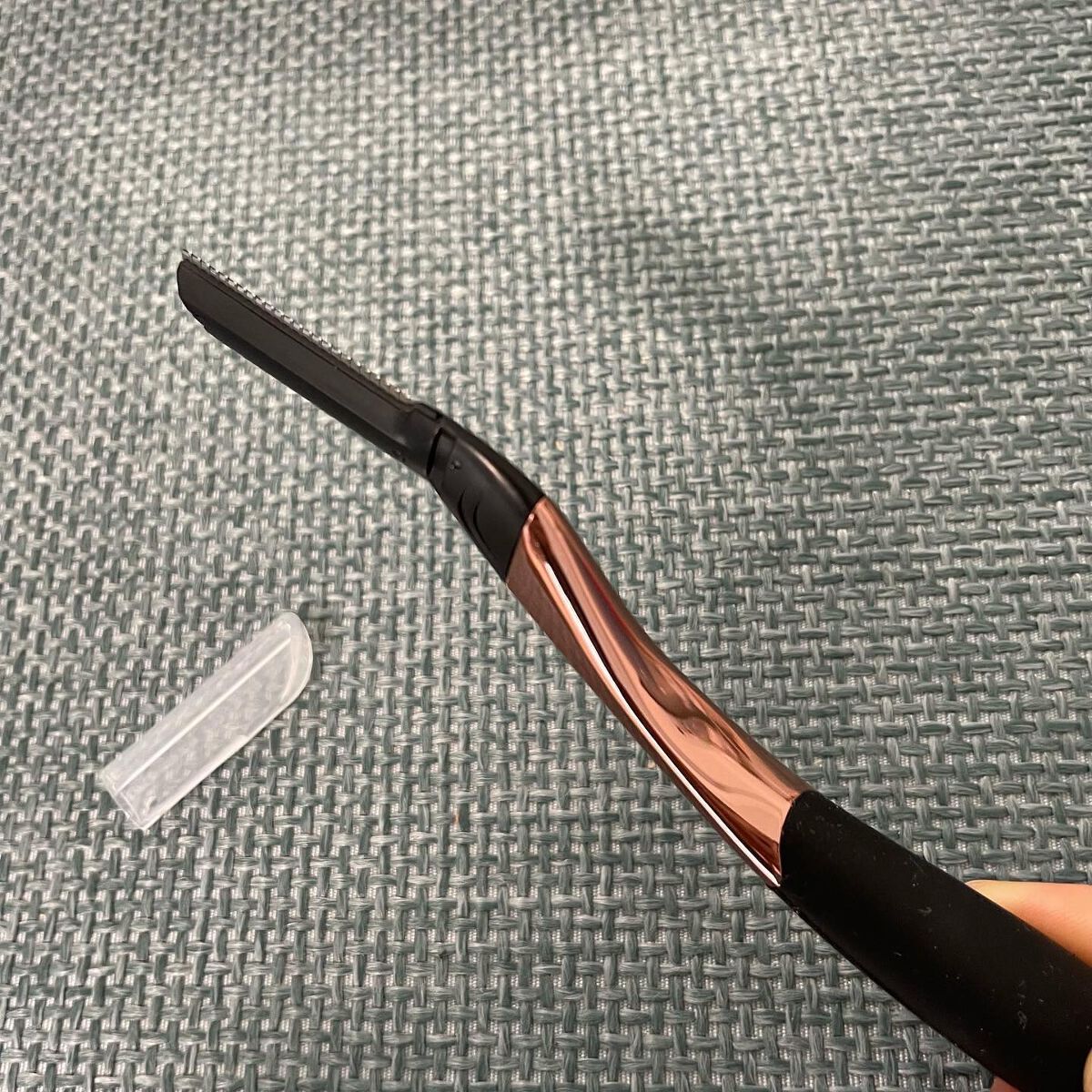 サロンプラス トーンアップ フェイススムーサー ホルダー（刃付き）/サロンプラス/シェーバーを使ったクチコミ（3枚目）