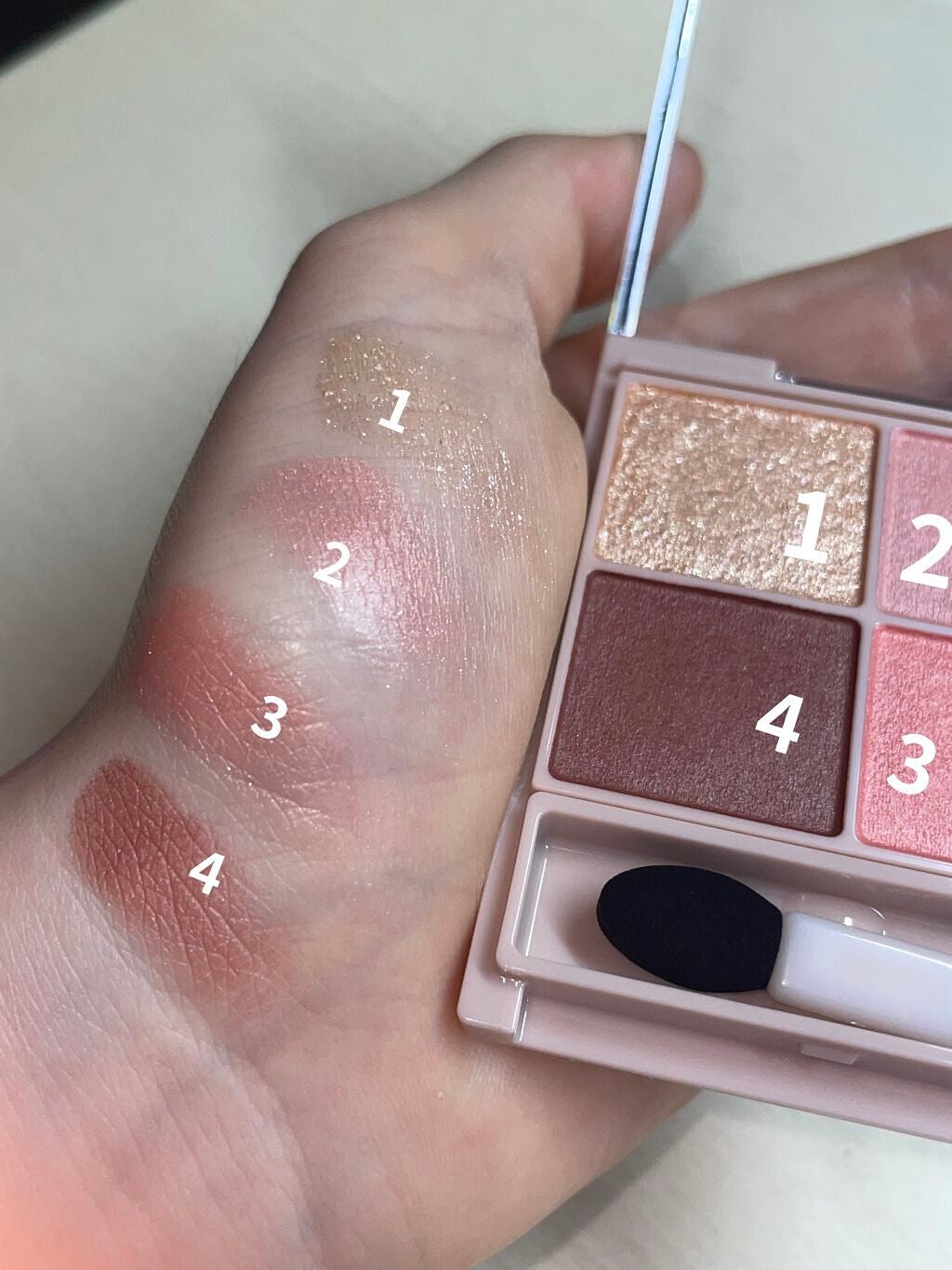 シルキースフレアイズ(マットタイプ)/キャンメイク/アイシャドウパレットを使ったクチコミ(3枚目)