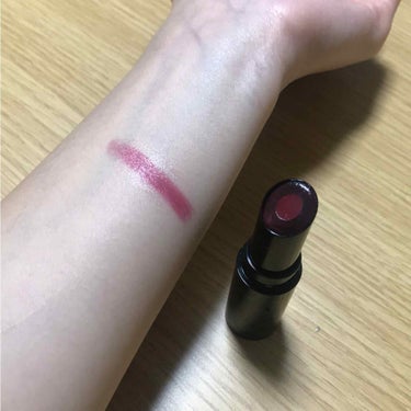 💄ヴィセ リシェ クリスタルデュオ
RD462

秋冬にピッタリのプラムレッド✨
大人っぽいとても可愛いお色でした！

ただグラデリップになるかと言ったら...？？
結局ムラになり変になったので指で伸ば