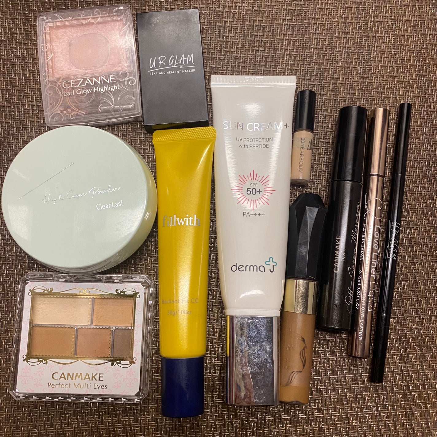 パーフェクトマルチアイズ/キャンメイク/アイシャドウパレットを使ったクチコミ(2枚目)