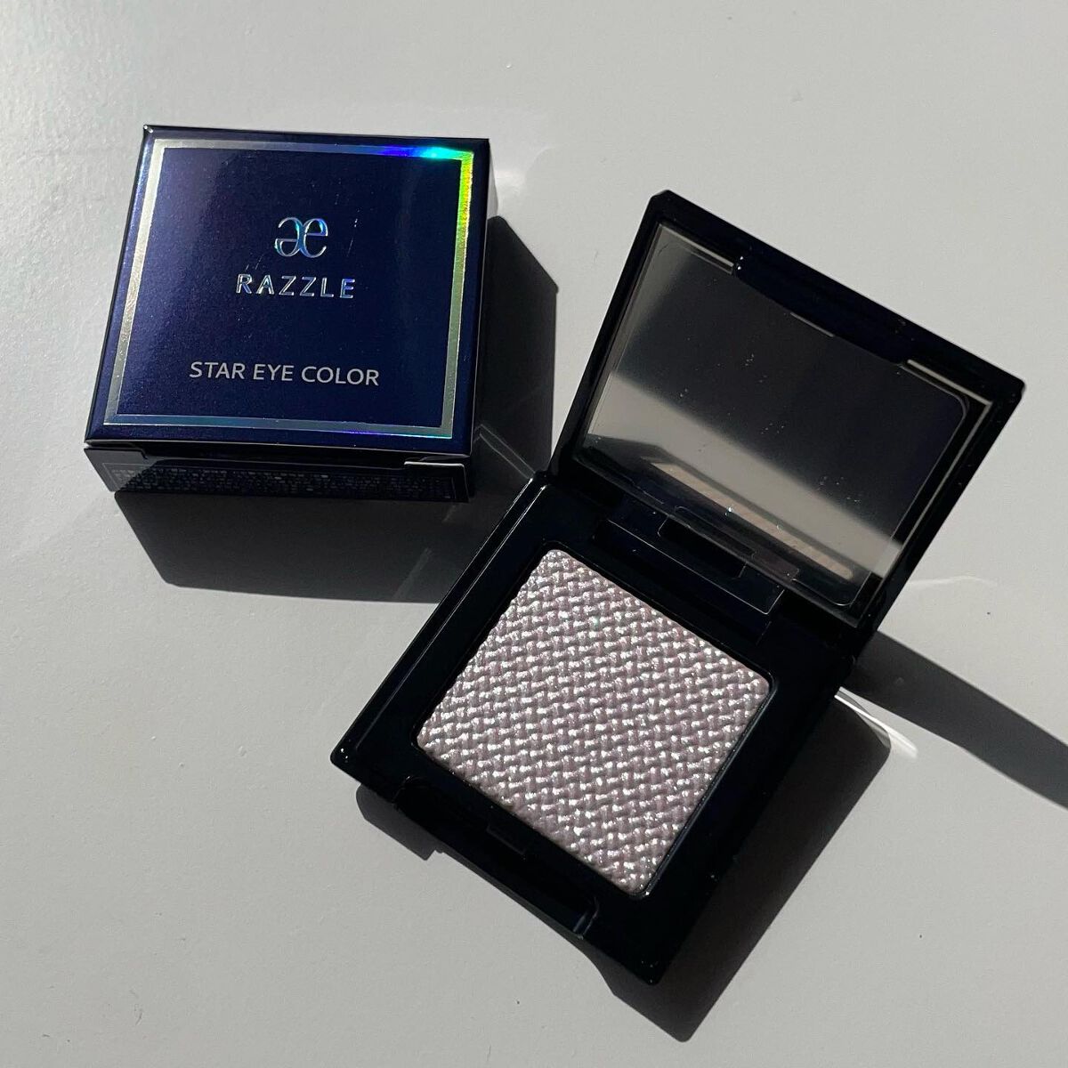 エレガンス ラズル スターアイカラー/エレガンス ラズル /単色アイシャドウを使ったクチコミ(3枚目)