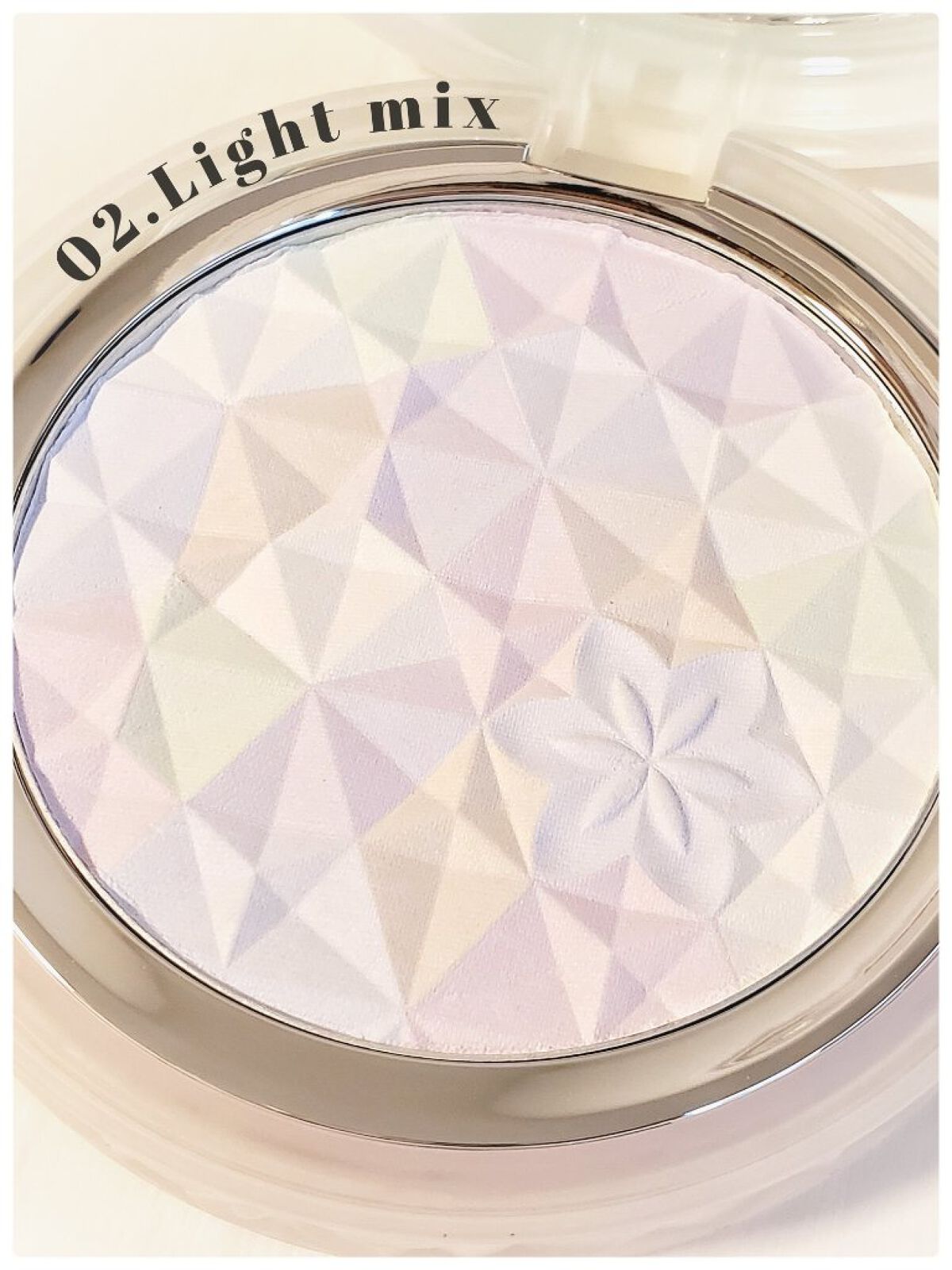 ＡＱ　オーラ リフレクター/DECORTÉ/プレストパウダーを使ったクチコミ（2枚目）